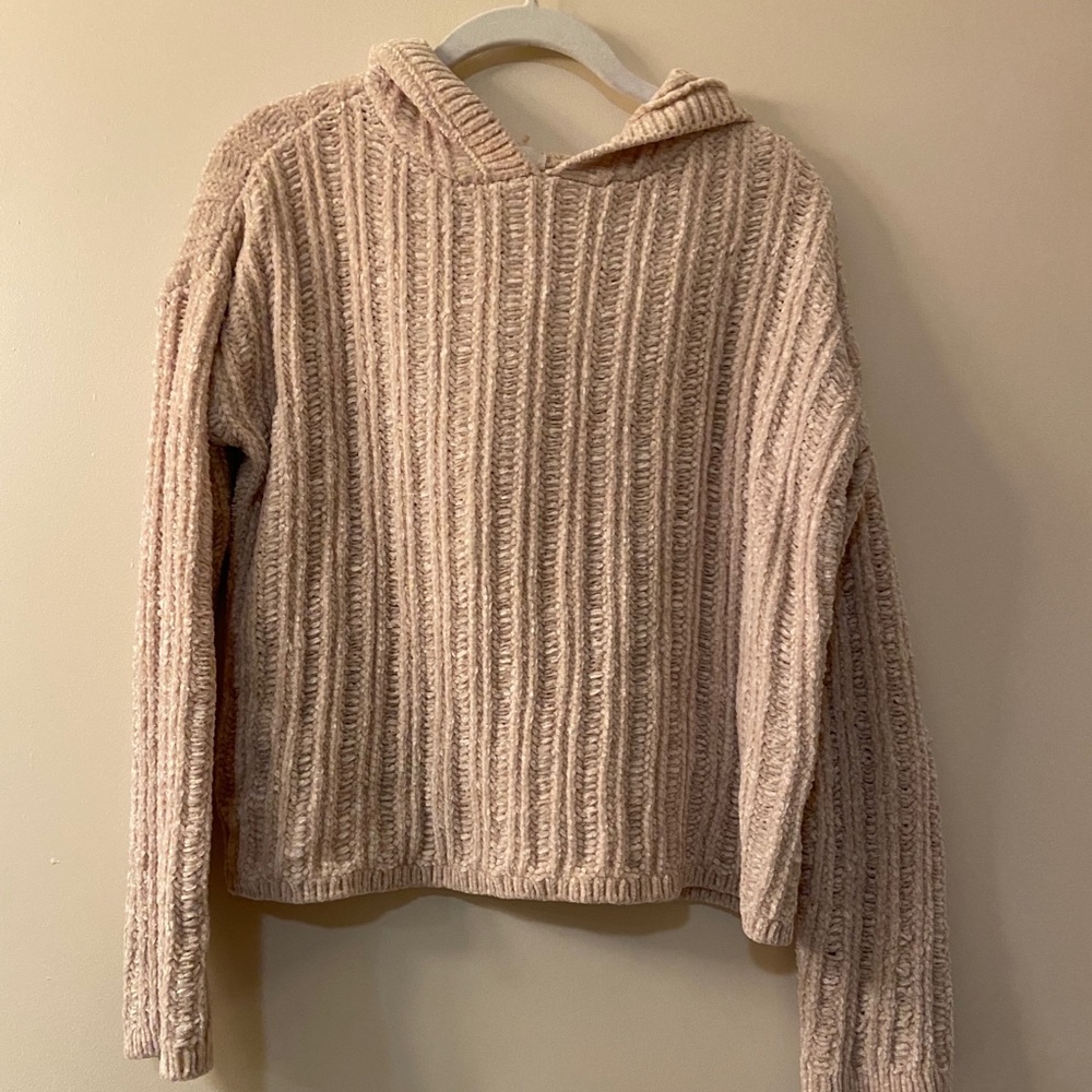 Cream Crop-Top Hopdie